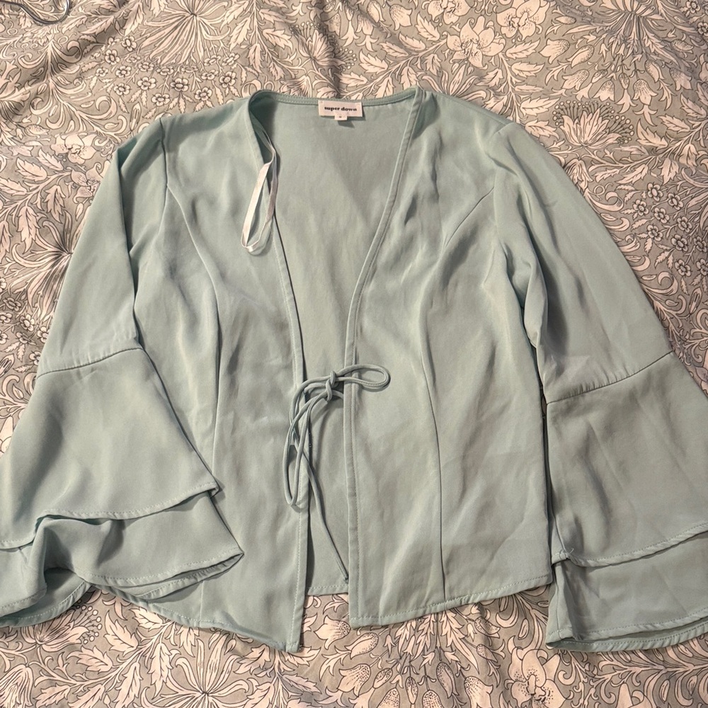 Superdown Tie Front Top